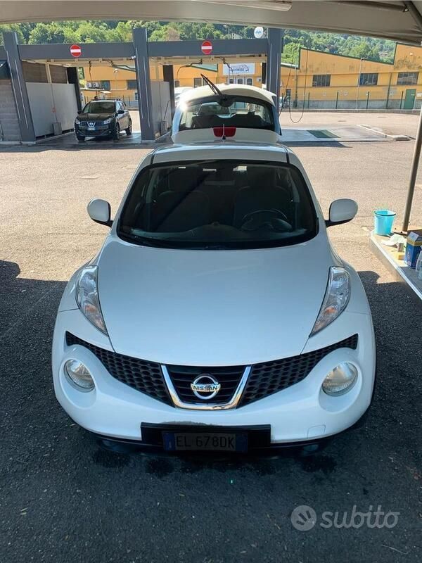 Usata Nissan Juke 110 CV (80 kW) 2012 Bianco SUV