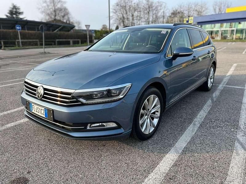 Usata VW Passat Comfortline 110 CV (80 kW) 2017 Station wagon
