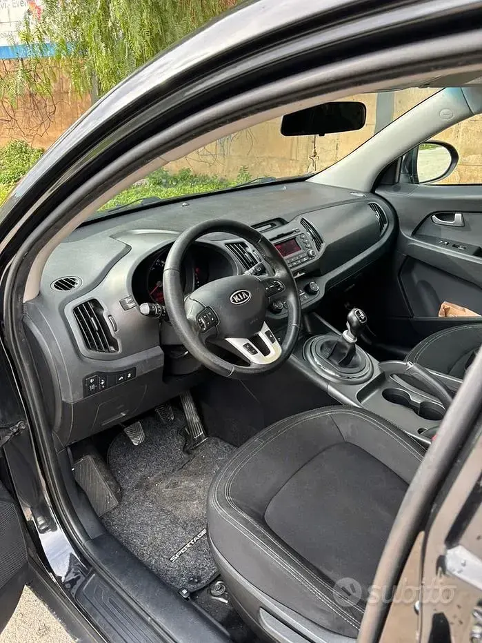 Usata Kia Sportage 116 CV (85 kW) 2012 Nero SUV