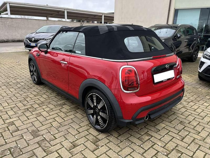 Usata Mini Cooper Cabriolet 136 CV (100 kW) 2021 Rosso Cabrio