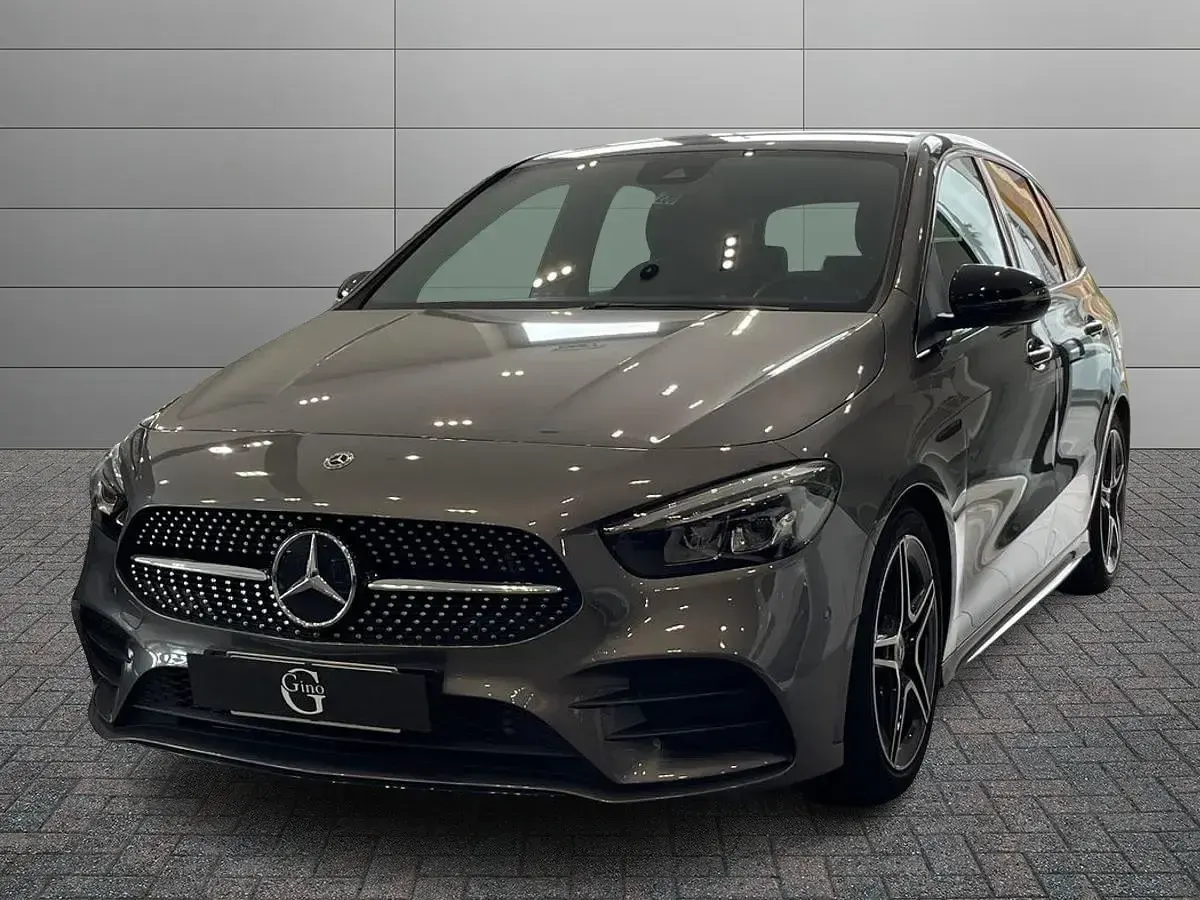 Usata Mercedes B180 Premium 116 CV (85 kW) 2019 Monovolume