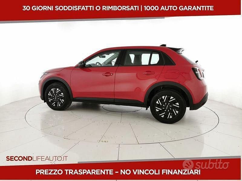 Usata Fiat 600 110 CV (80 kW) 2025 Rosso SUV