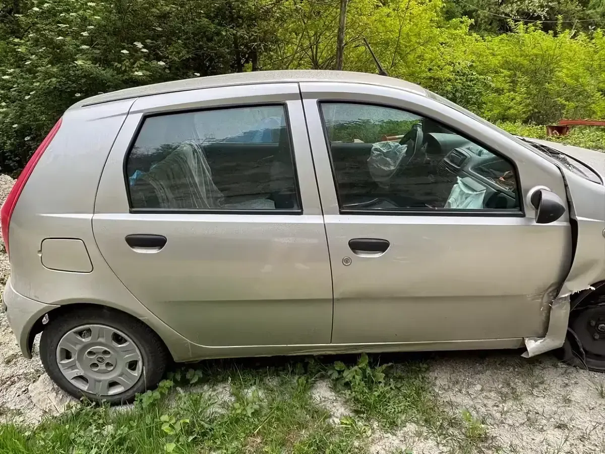 Usata Fiat Punto 60 CV (44 kW) 2003 Utilitaria