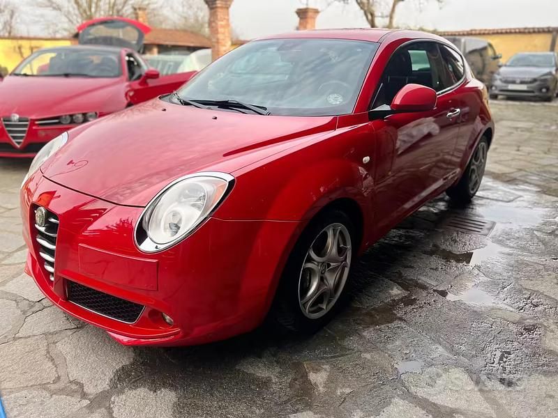 Usata Alfa Romeo MiTo Distinctive 155 CV (114 kW) 2009 Rosso Utilitaria