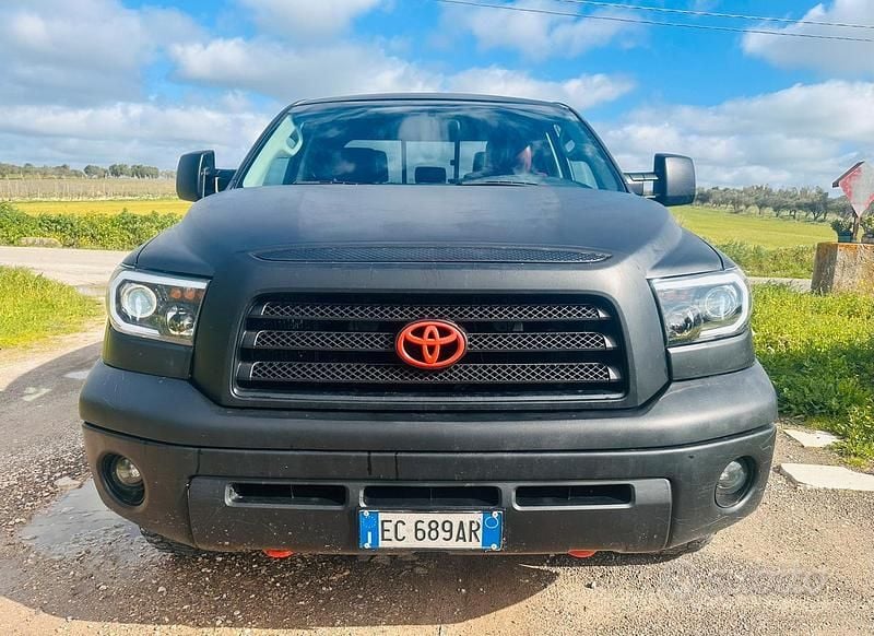 Usata Toyota Tundra SR5 2010 Nero Pick-up