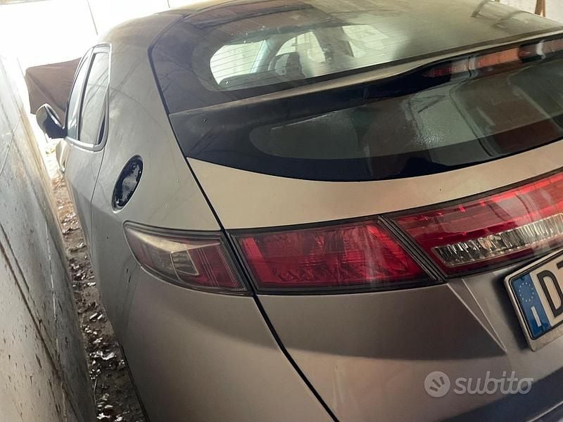 Usata Honda Civic 2009 Coupé