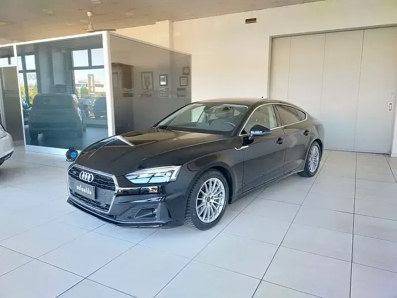 Usata Audi A5 Business 204 CV (150 kW) 2022 Nero Coupé
