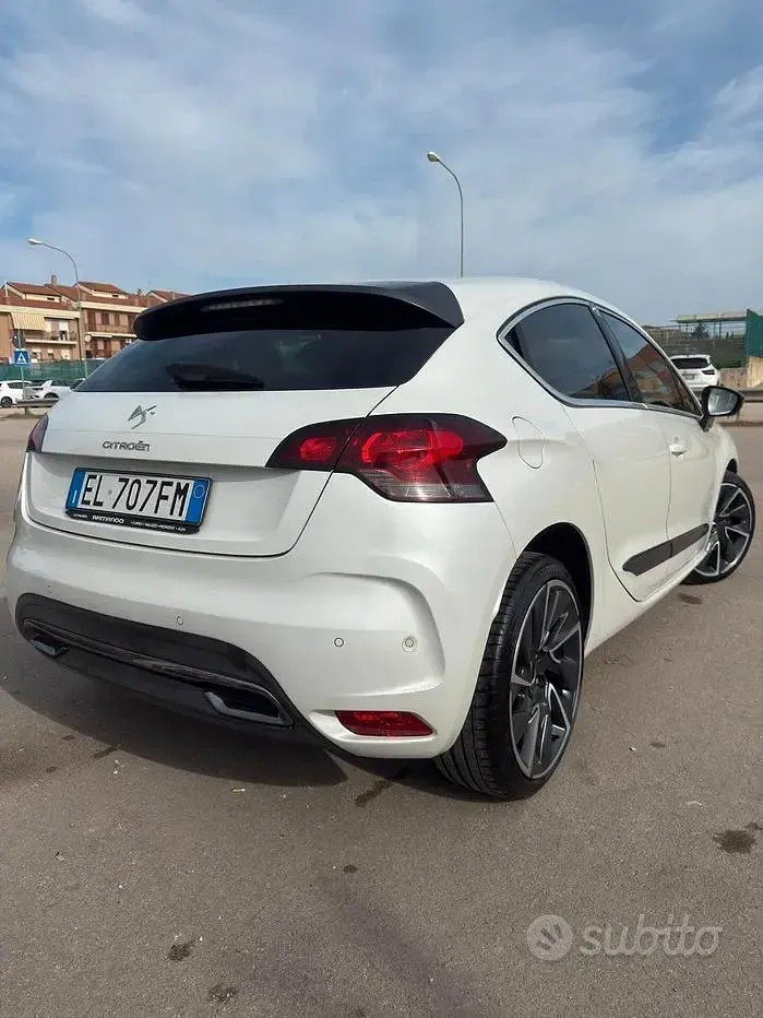 Usata DS Automobiles DS4 Sport Chic 163 CV (119 kW) 2012 Bianco Berlina