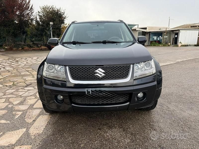 Usata Suzuki Grand Vitara 130 CV (95 kW) 2006 Nero SUV
