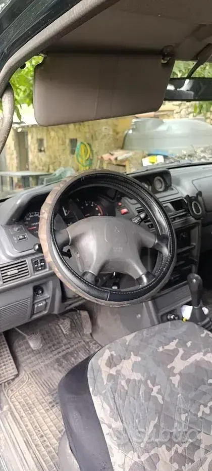 Usata Mitsubishi Pajero Top 100 CV (73 kW) 1999 SUV