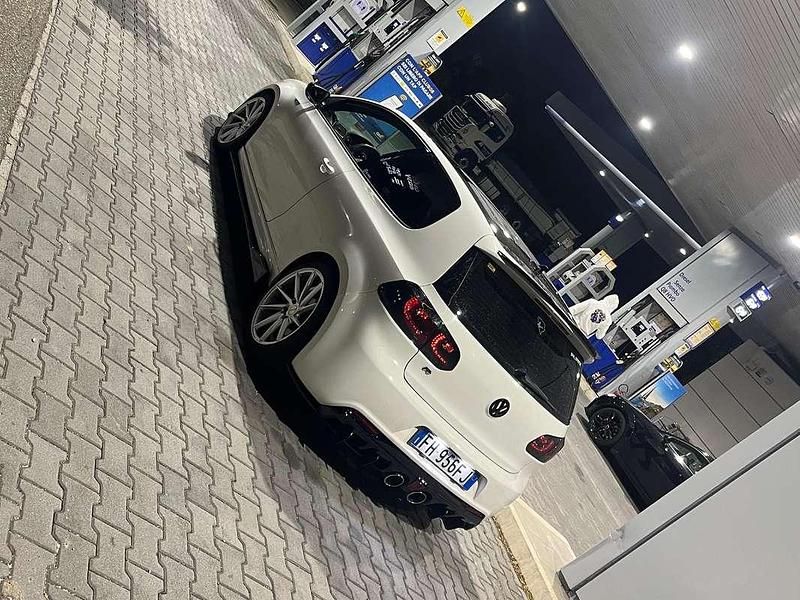 Usata VW Golf VI Highline 105 CV (77 kW) 2011 Bianco Utilitaria