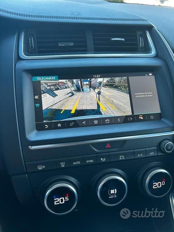 Usata Jaguar E-Pace 200 CV (147 kW) 2019 Bianco SUV