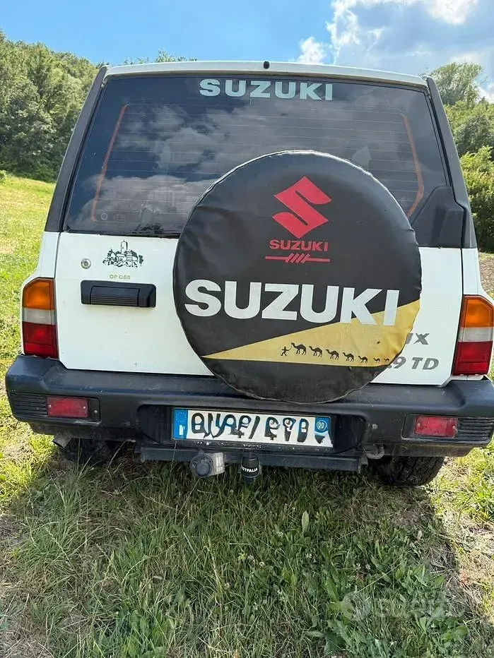 Usata Suzuki Vitara 75 CV (55 kW) 2000 Bianco SUV