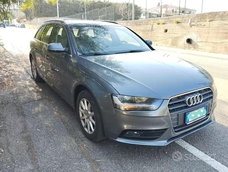 Usata Audi A4 120 CV (88 kW) 2014 Grigio Station wagon