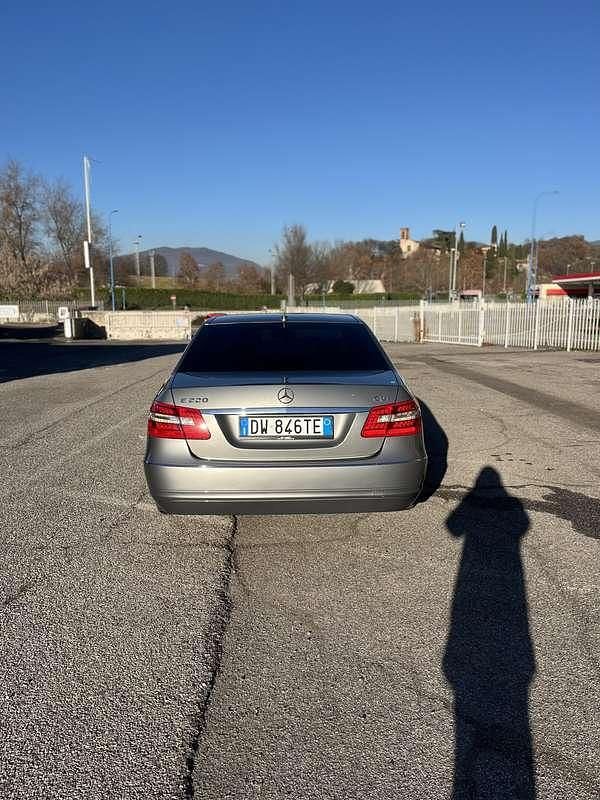 Usata Mercedes E220 Avantgarde 170 CV (125 kW) 2008 Berlina