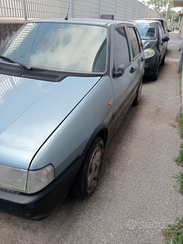 Usata Fiat Uno 50 CV (36 kW) 1990 Grigio Utilitaria