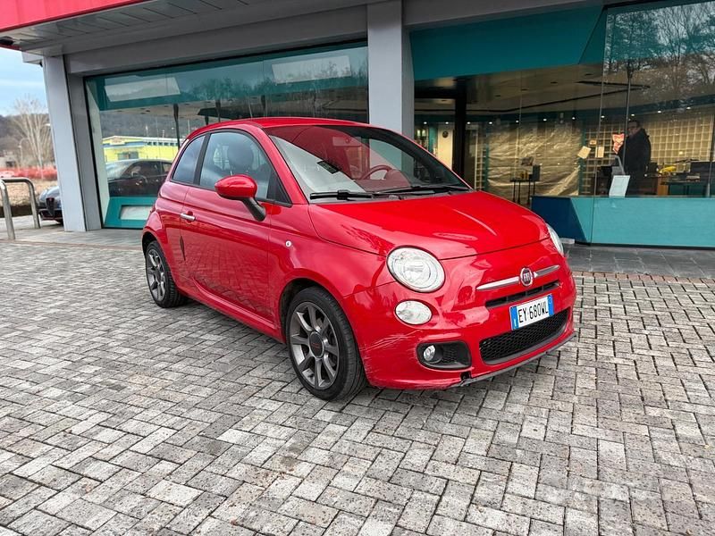 Usata Fiat 500S 95 CV (69 kW) 2015 Rosso Berlina