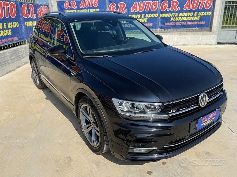Usata VW Tiguan R-line 116 CV (85 kW) 2018 Nero SUV