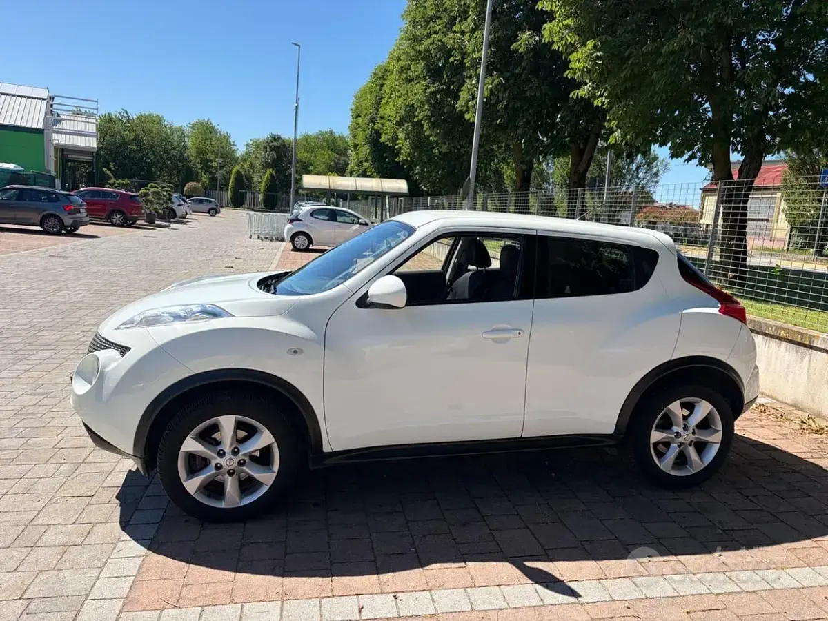 Usata Nissan Juke Acenta 110 CV (80 kW) 2012 Bianco SUV