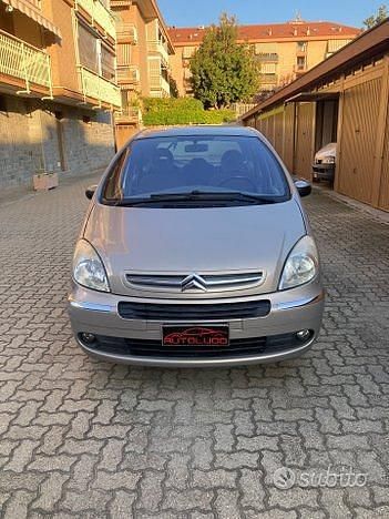 Beige Usata 2006 Citroën Xsara Picasso Seduction Monovolume | 3300 € (Molto cara) - Immagine 1/4