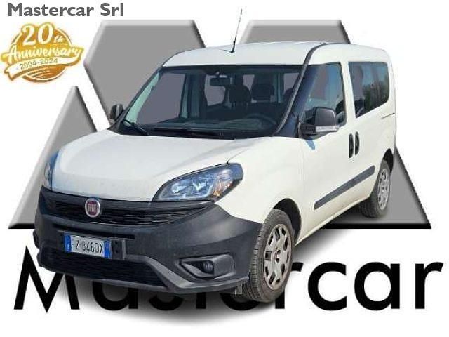 Usata Fiat Doblò Easy 95 CV (69 kW) 2019 Bianco Monovolume