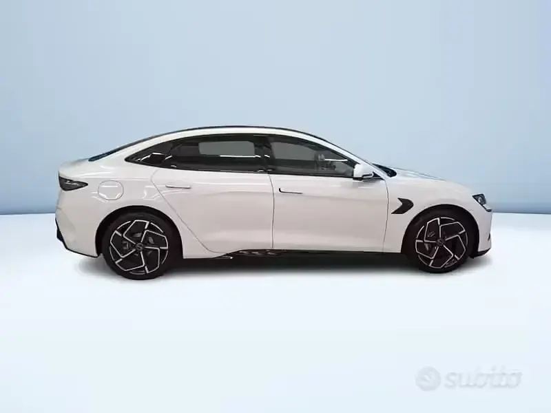 Nuova BYD Seal Design 230 kW (313 CV) 2026 Bianco Berlina