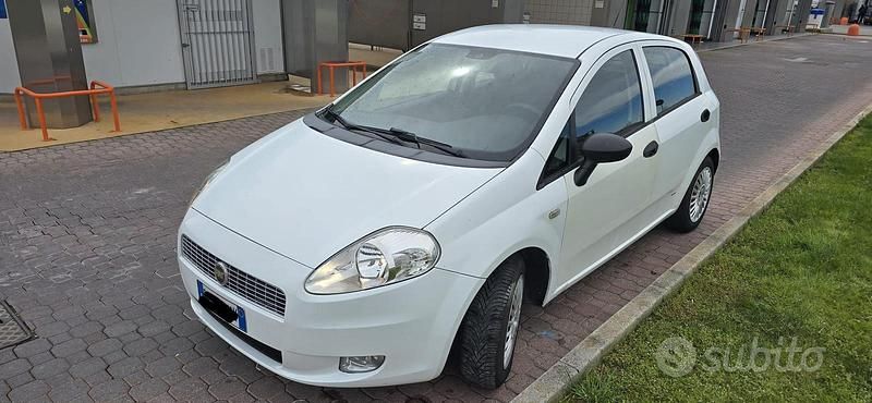 Usata Fiat Grande Punto 2007 Bianco Utilitaria