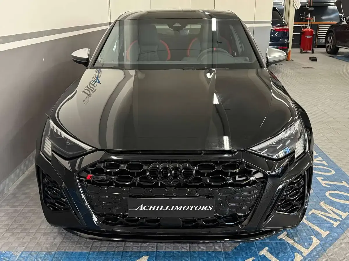 Usata Audi RS3 400 CV (294 kW) 2023 Nero mythos Berlina