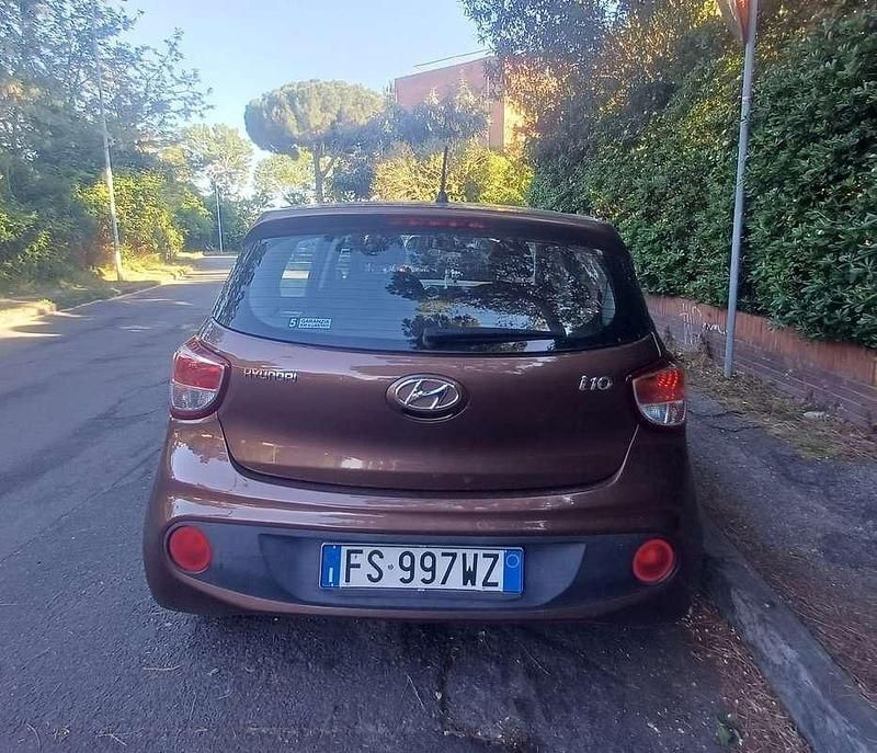 Usata Hyundai i10 Advanced 65 CV (47 kW) 2019 Utilitaria
