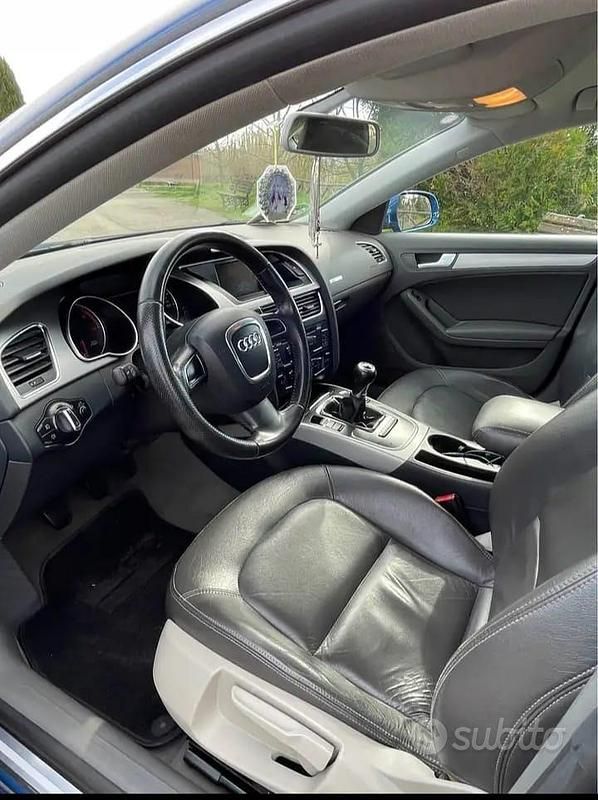 Usata Audi A5 2011 Blu Coupé