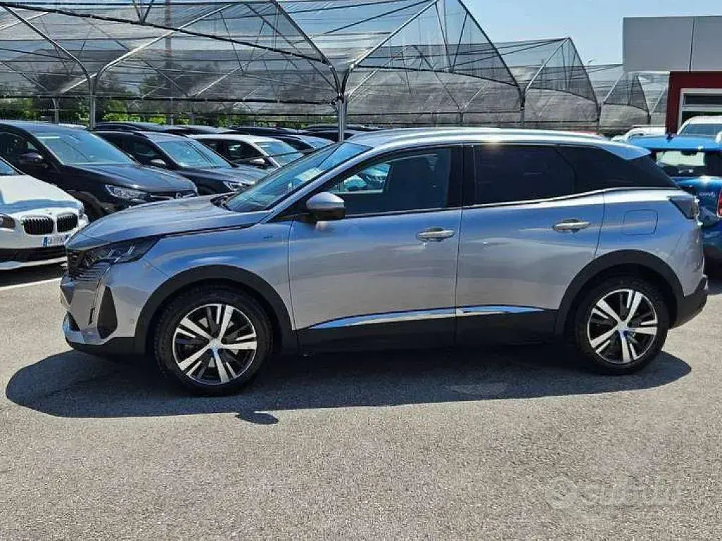 Usata Peugeot 3008 Allure 181 CV (133 kW) 2021 Grigio SUV