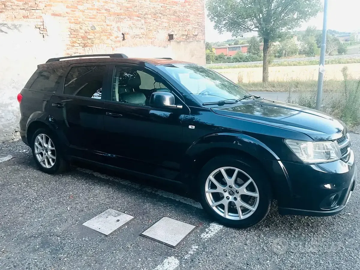 Usata Fiat Freemont Lounge 140 CV (102 kW) 2012 SUV