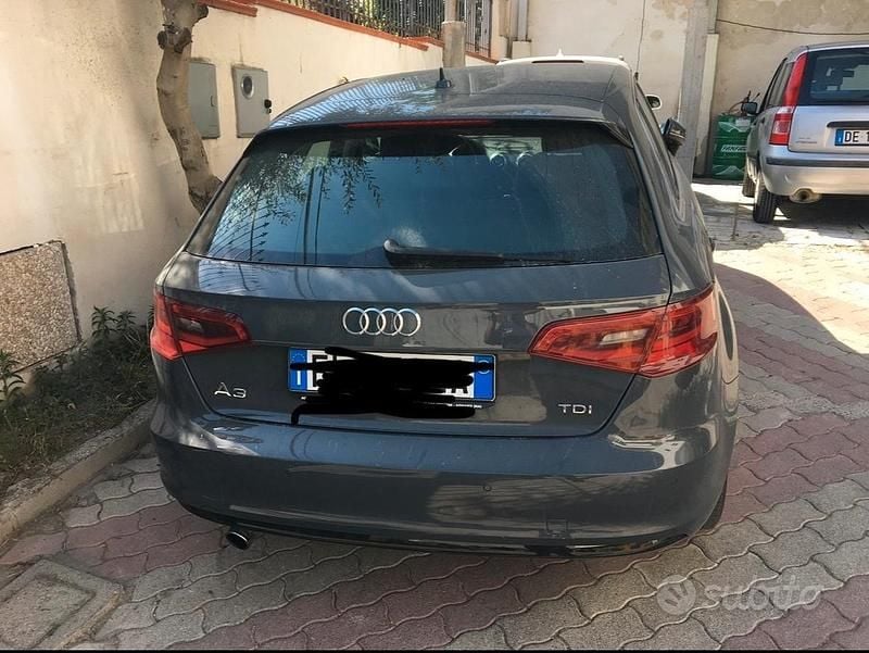 Usata Audi A3 2013 Grigio Berlina