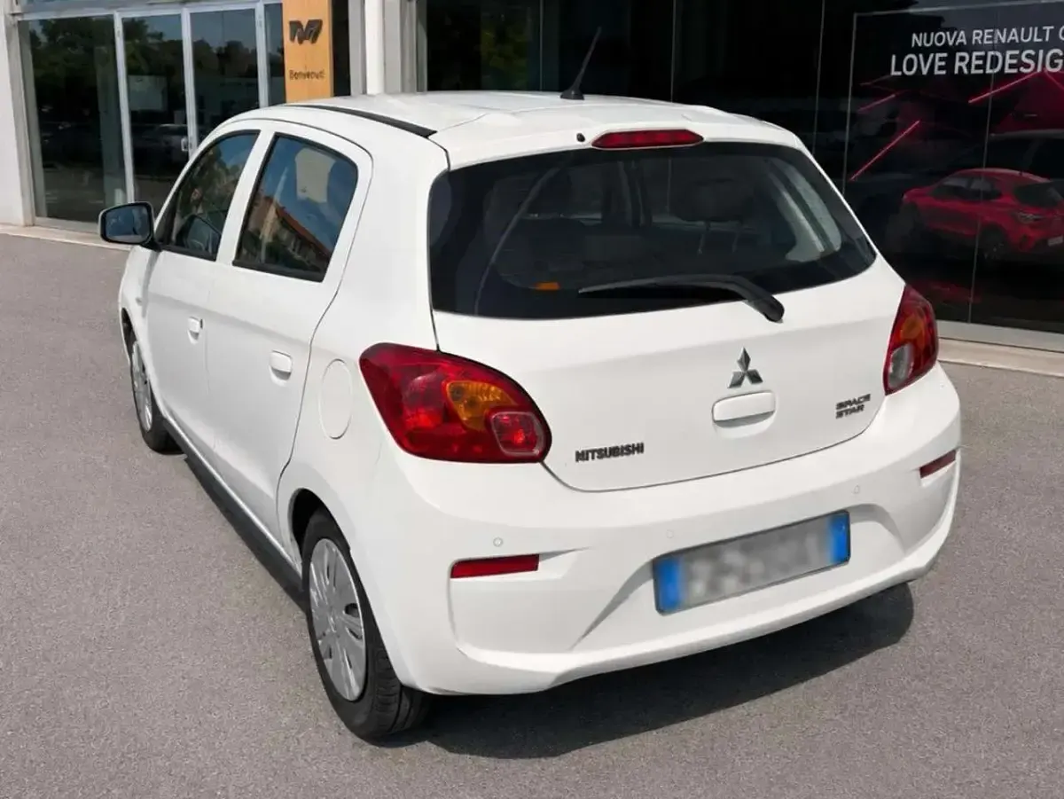 Usata Mitsubishi Space Star Invite 71 CV (52 kW) 2019 Bianco Utilitaria