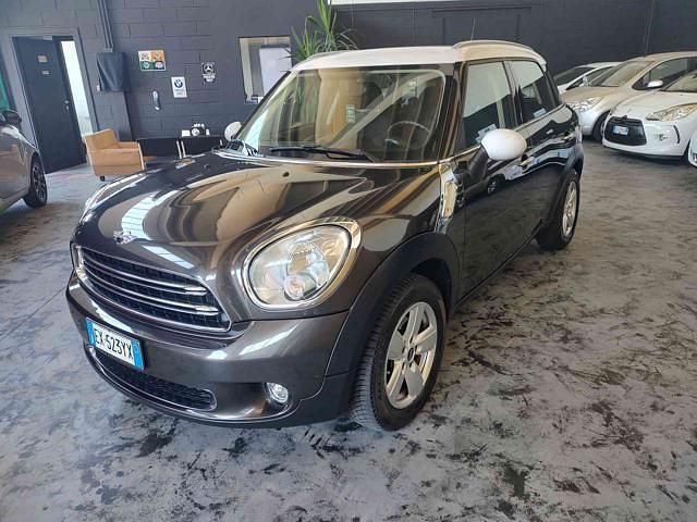 Usata Mini Cooper Countryman 122 CV (89 kW) 2015 Marrone SUV