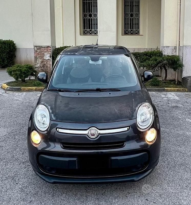 Usata Fiat 500L 80 CV (58 kW) 2015 Grigio Monovolume