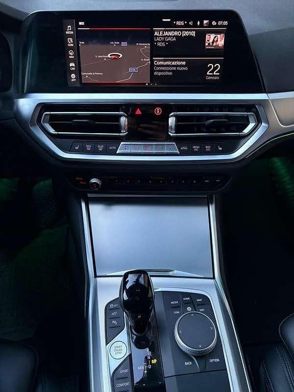 Begagnad BMW 318 M Sport 150 HK (110 kW) 2021 Svart Kombi