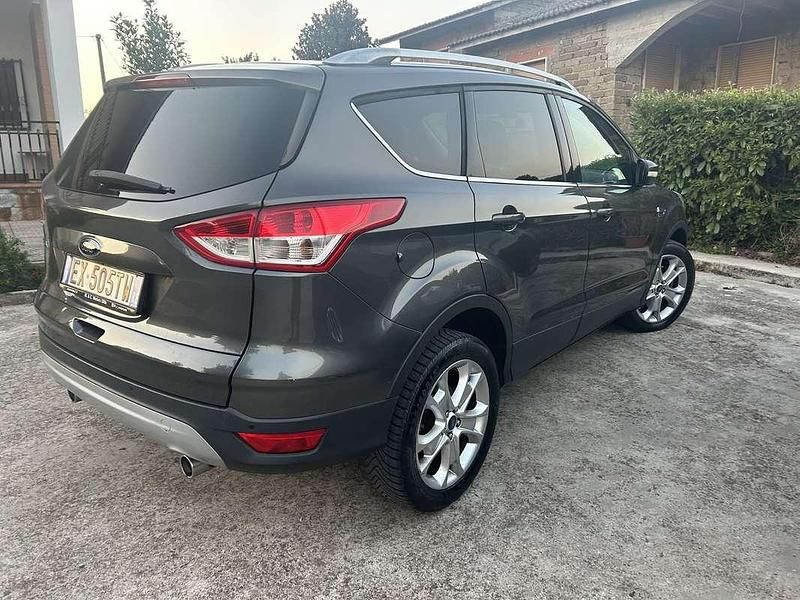 Usata Ford Kuga S 120 CV (88 kW) 2015 SUV