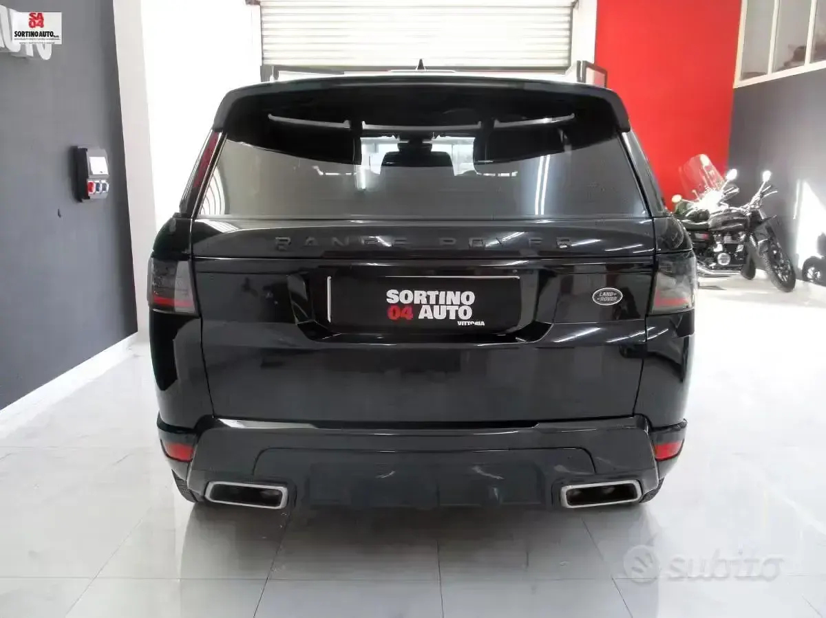 Käytetty Land Rover Range Rover Sport HSE Dynamic 249 HP (183 kW) 2020 Musta Katumaasturi