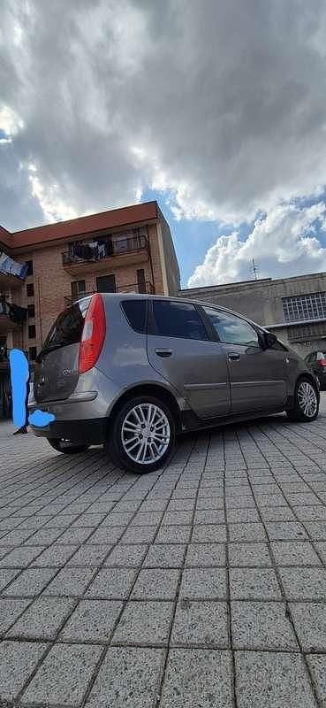 Usata Mitsubishi Colt 75 CV (55 kW) 2008 Berlina