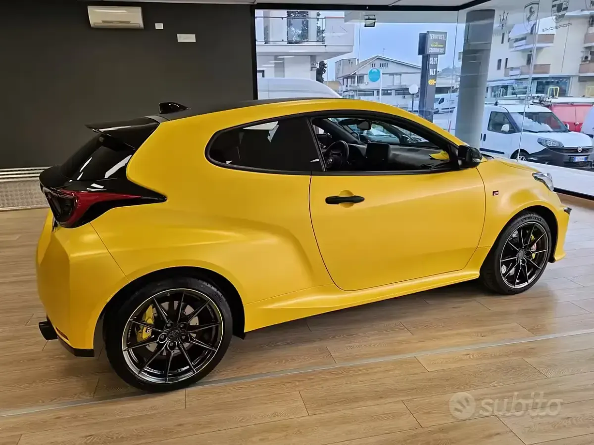 Brugt Toyota Yaris 261 HK (191 kW) 2022 Gul Hatchback