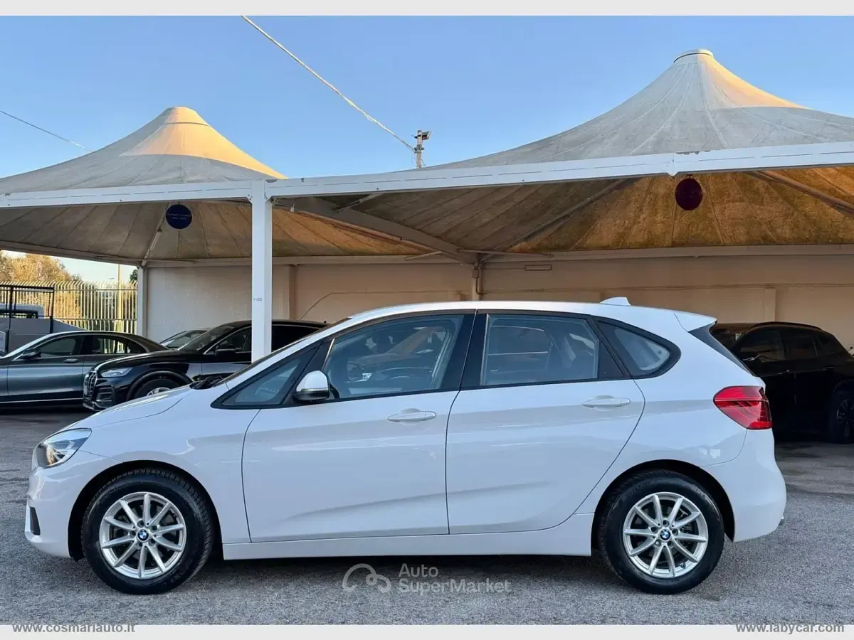 Usado BMW 218 Active Tourer Luxury Line 150 CV (110 kW) 2015 Blanco Monovolumen