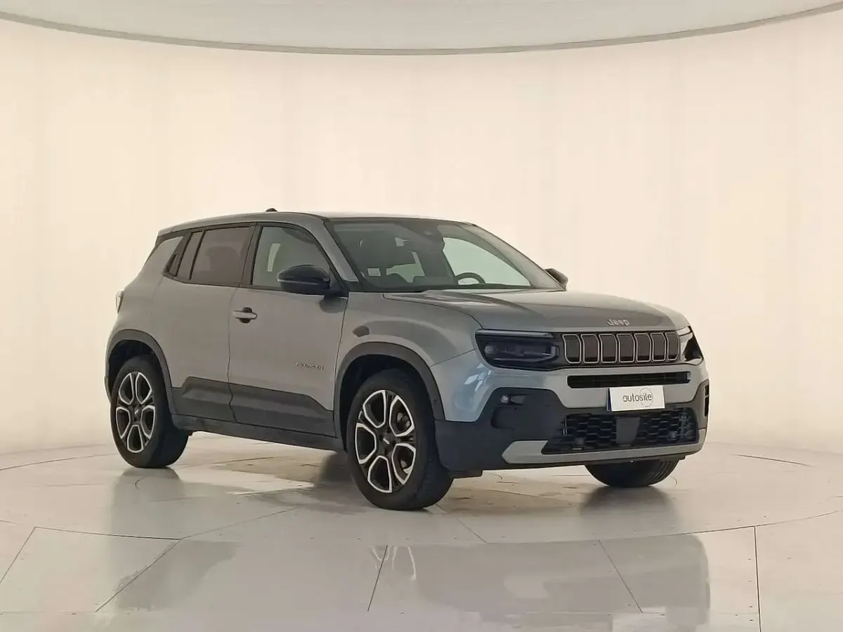 Usata Jeep Avenger Summit 101 CV (74 kW) 2025 Grey evoluzione SUV