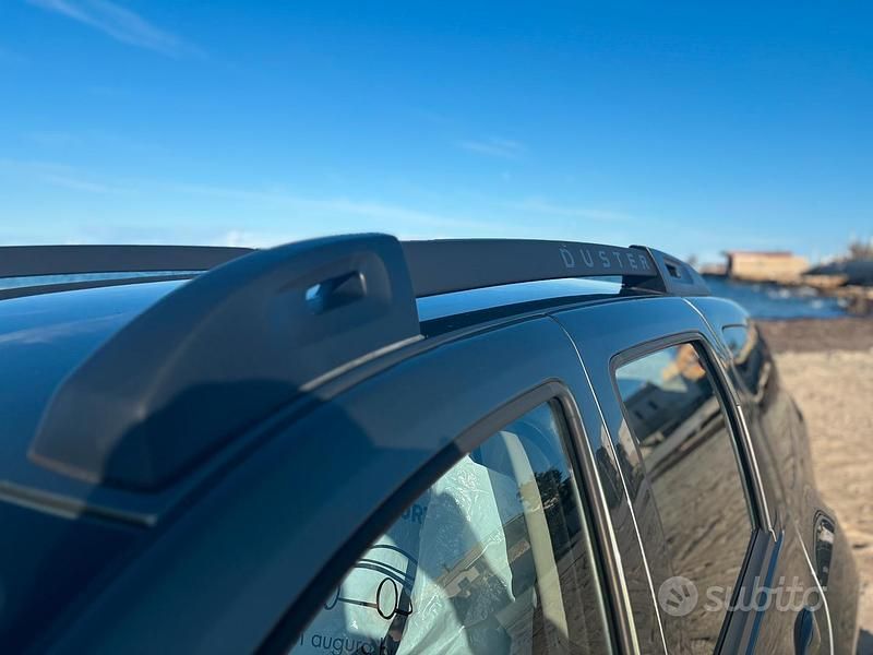 Usata Dacia Duster Lauréate 105 CV (77 kW) 2015 Verde SUV