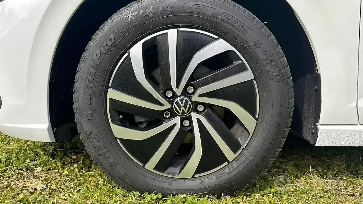 Usata VW Polo Style 95 CV (69 kW) 2023 Bianco Utilitaria