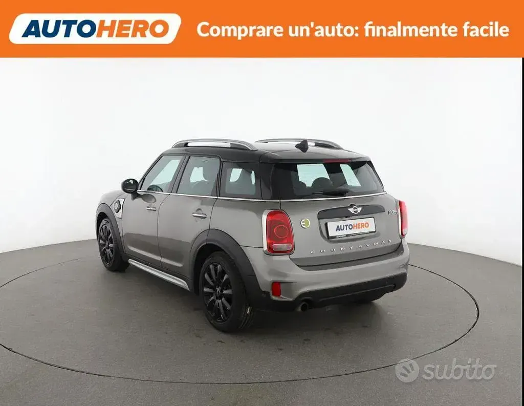 Käytetty Mini Countryman 136 HP (100 kW) 2017 Harmaa Katumaasturi