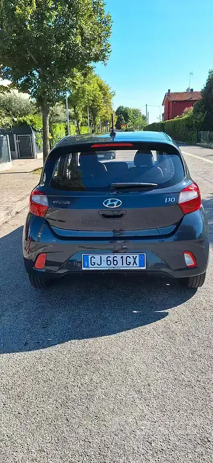 Usata Hyundai i10 Advanced 67 CV (49 kW) 2022 Bluazzurro Utilitaria