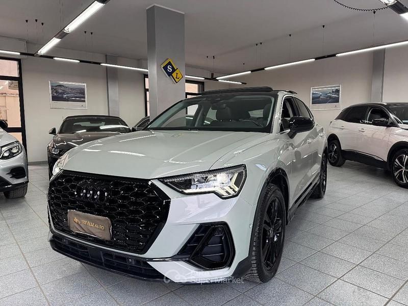 Usata Audi Q3 S-Line 151 CV (111 kW) 2022 Gray SUV