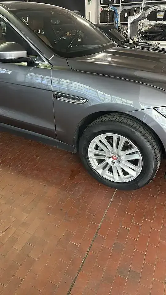 Usata Jaguar F-Pace Prestige 241 CV (177 kW) 2019 Other SUV