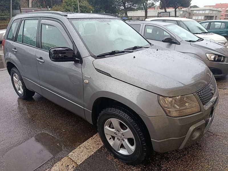 Usata Suzuki Grand Vitara 129 CV (94 kW) 2006 Grigio SUV